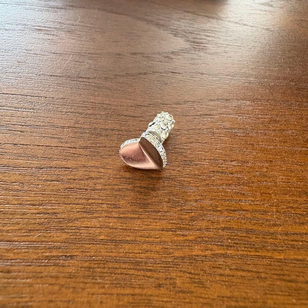 MAYU ピアス　スモールハート　パヴェ　ラインストーン