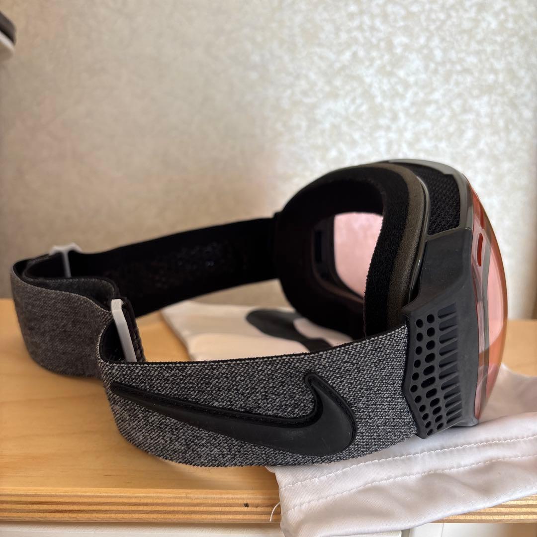 16/17 NIKE ナイキ COMMAND コマンドモデル