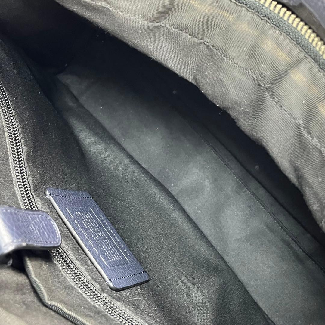 【美品】コーチ ブリーフケース ビジネスバッグ レザー A4 PC収納可 シボ革