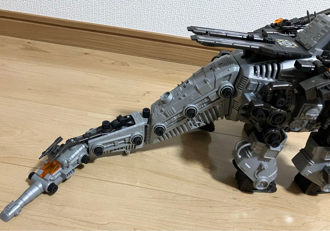 カ*ヤ様 ゾイド　ウルトラザウルス　ジャンク品　訳あり　難あり　部品取り　TOM