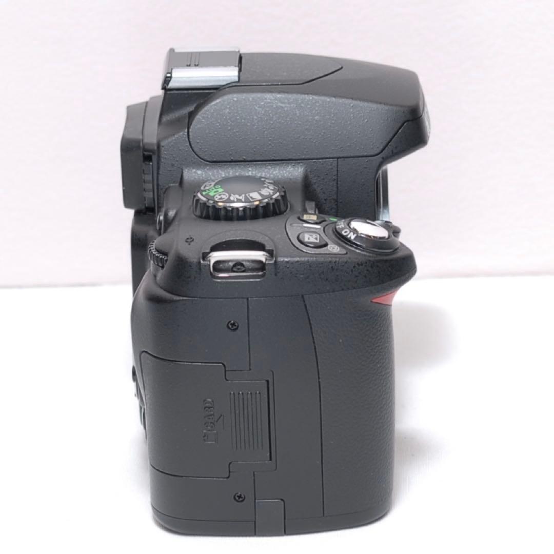 美品✨届いたらすぐに使えます✨Nikon D40✨シングルレンズ✨少シャッター数