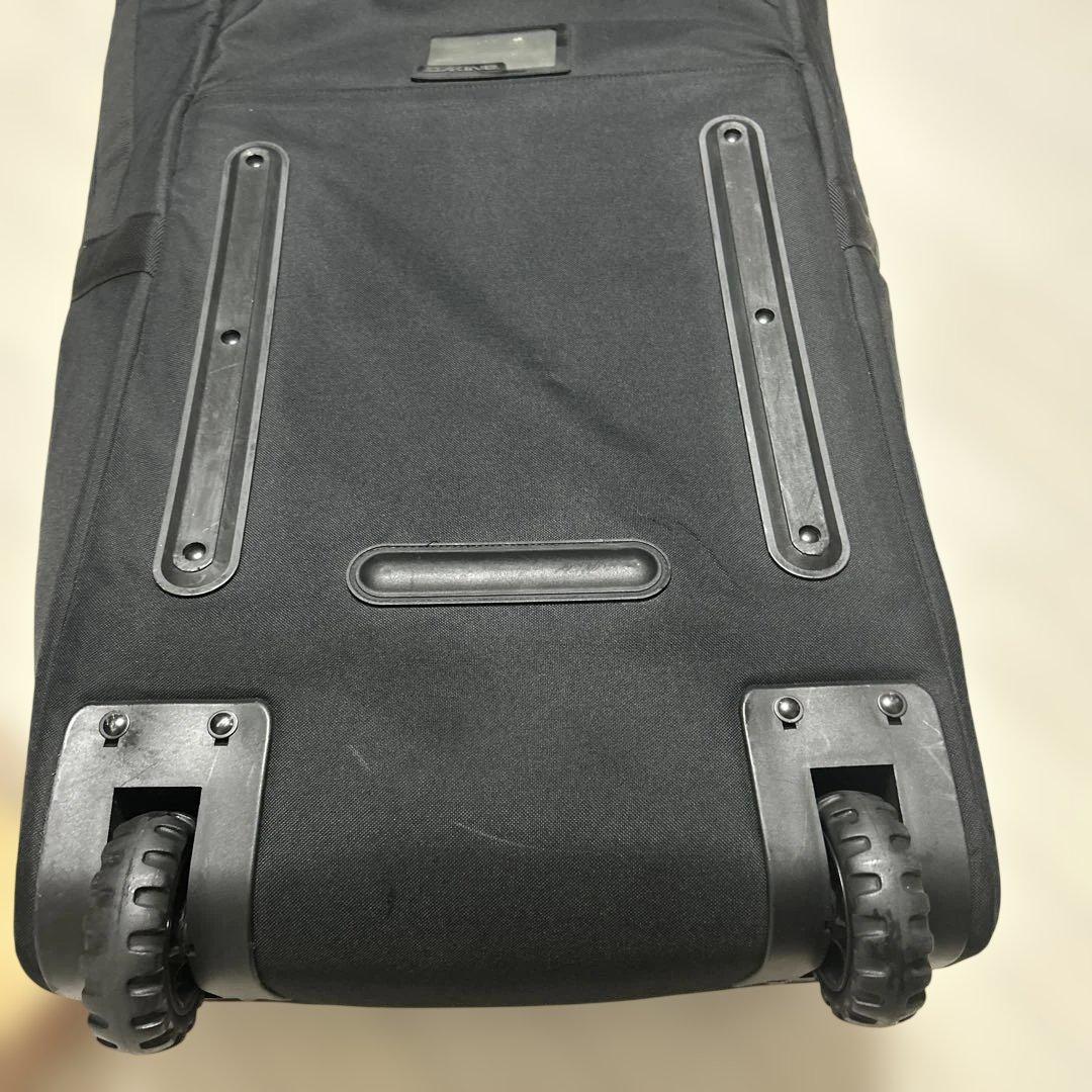 美品　ダカイン　DAKINE スノーボードバッグ 大型 キャリー