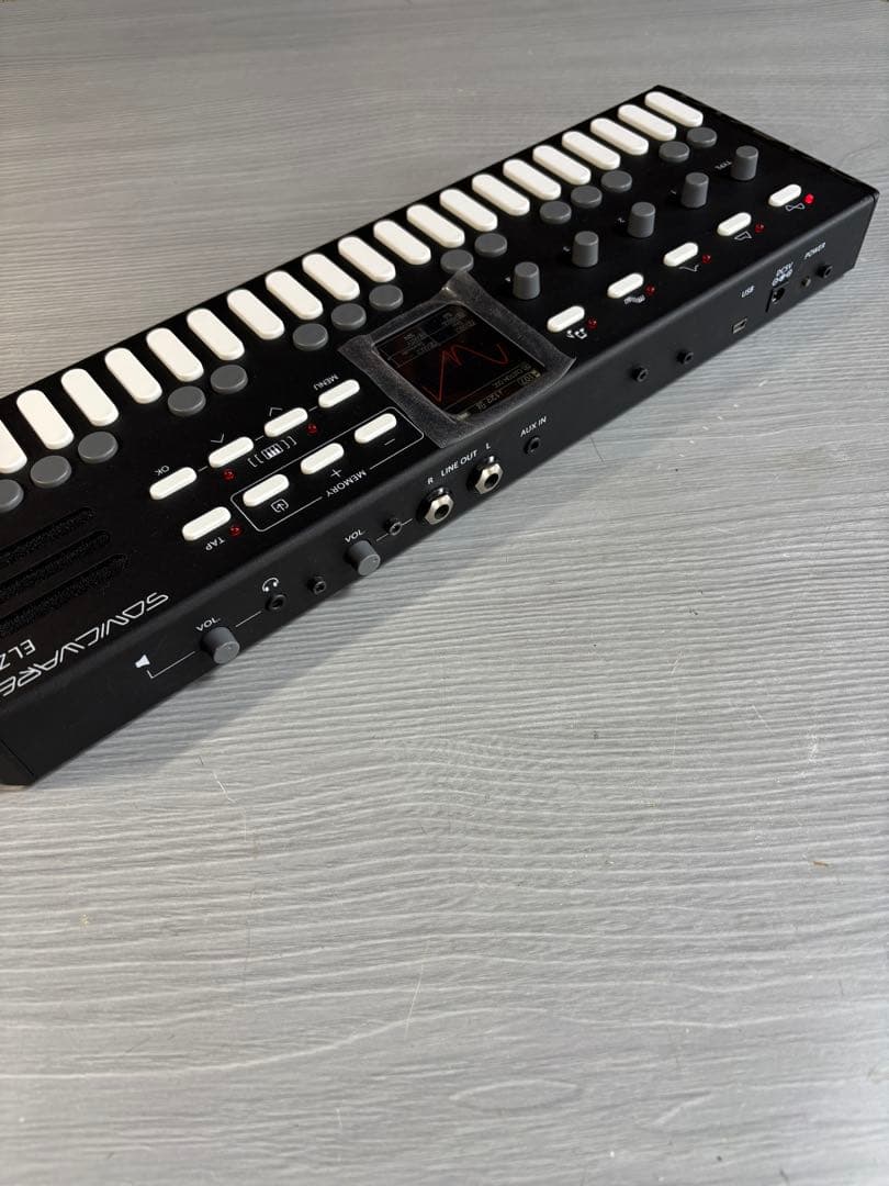 Sonicware ELZ-1 シンセサイザー　発売記念限定ソフトケース付き