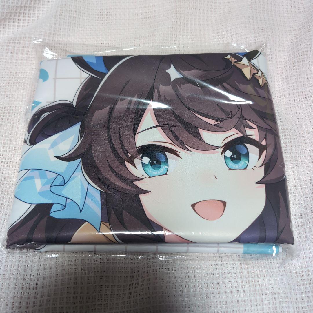 ウマ娘トラベルポップアップデアリングタクト　BIG タペストリー新千歳空港　新品