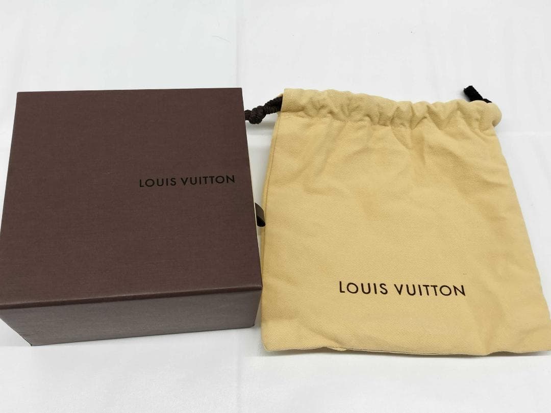 ルイヴィトン サンチュール フェニックス ベルト パンチング 90/36 白系