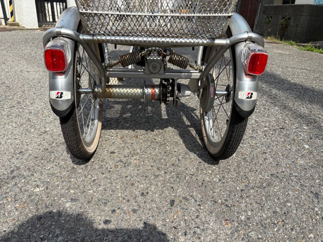 ブリヂストン Assist 電動アシスト三輪車