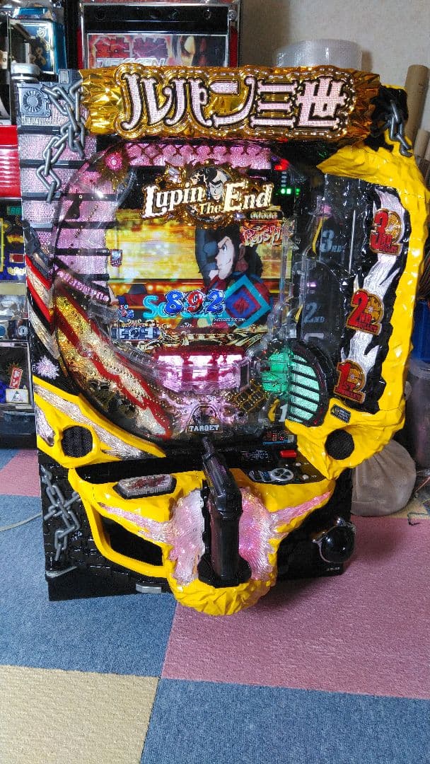 パチンコ実機　CRルパン三世　9H1BY1