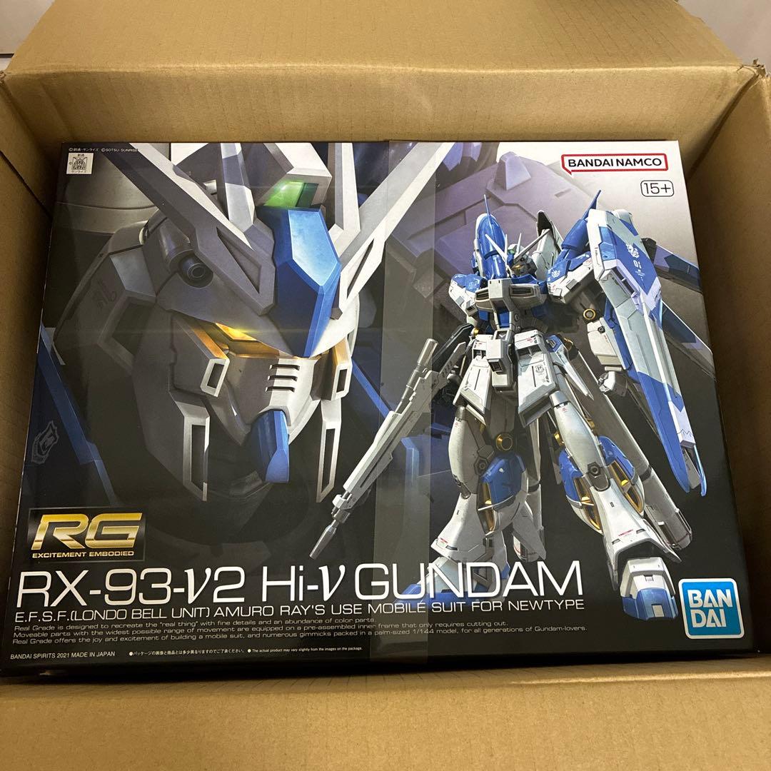 土日発送　バンダイ BANDAI RG 1/144 Hi-νガンダム