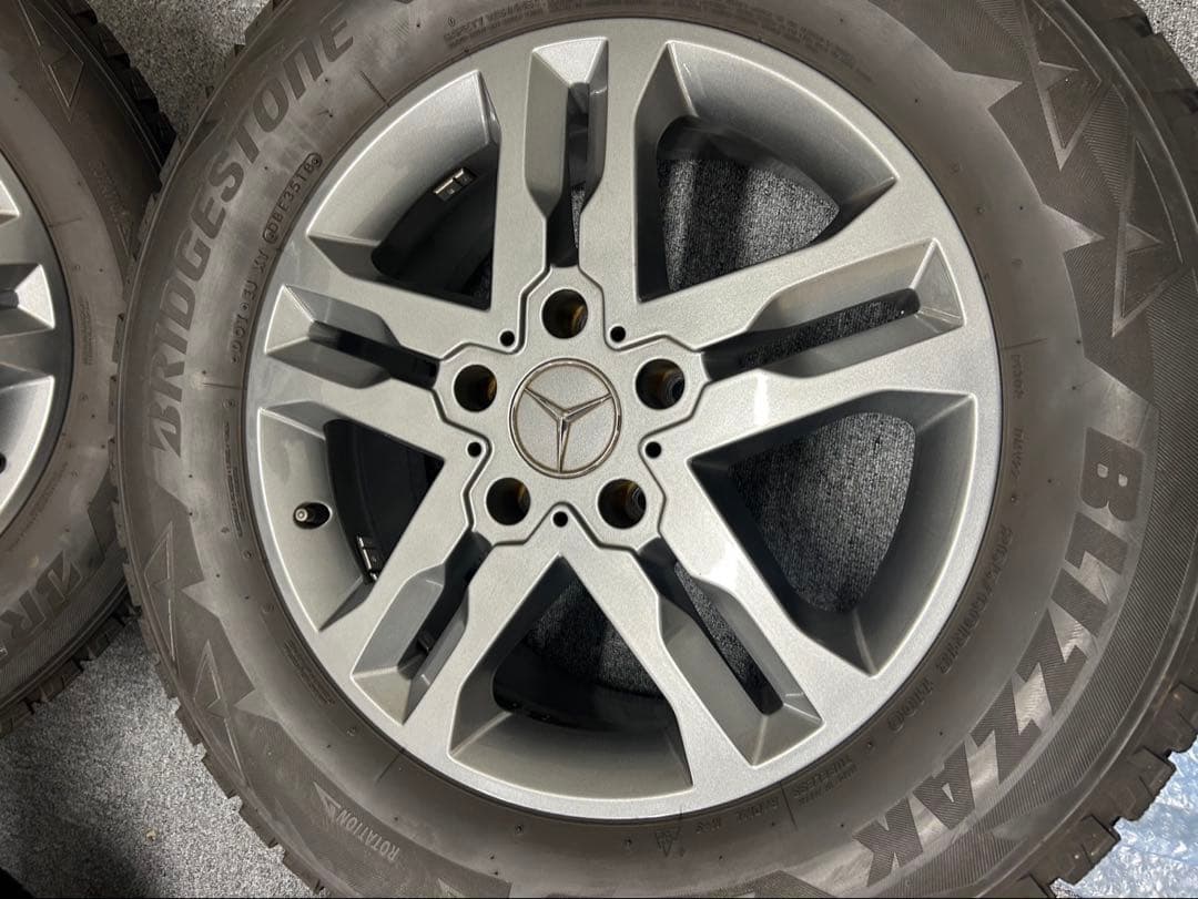 メルセデスベンツ　Gクラス　純正18インチホイール　スタッドレス