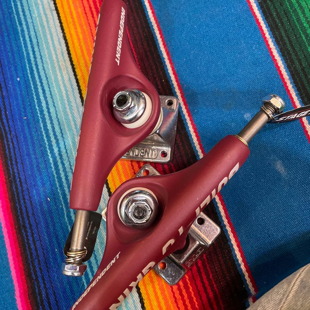 139 Stage 11 BTG Speed Burgundy トラック