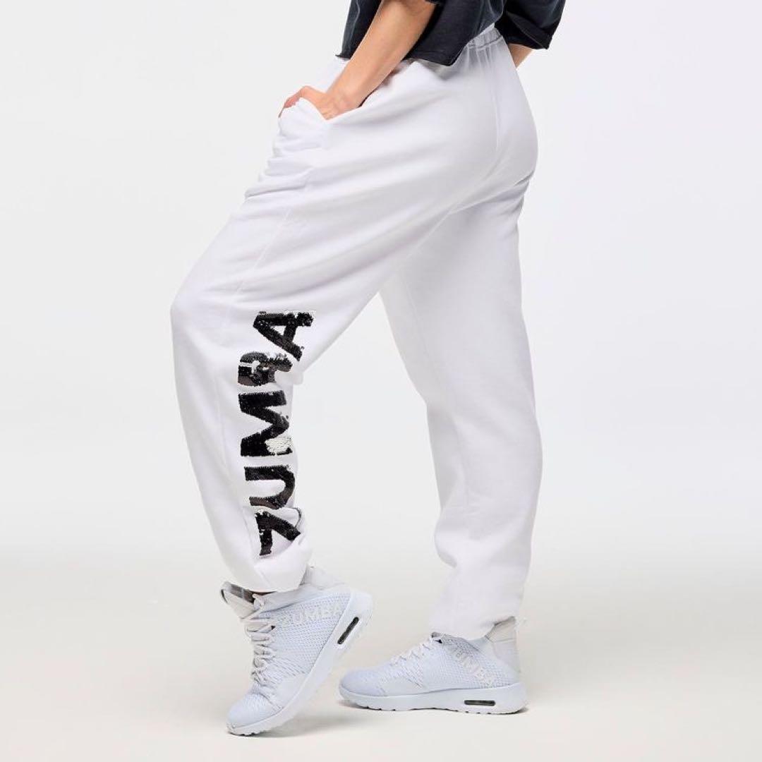 新品　正規品　ズンバ　S スパンコール　ジョガーパンツ
