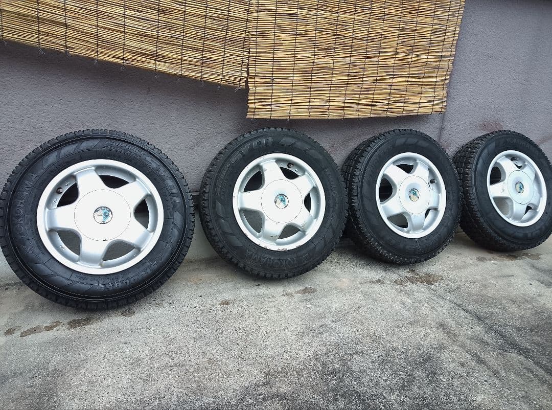 145R12 6PR LT・スタッドレスタイヤ・アルミホイール・2本のみ・2/2