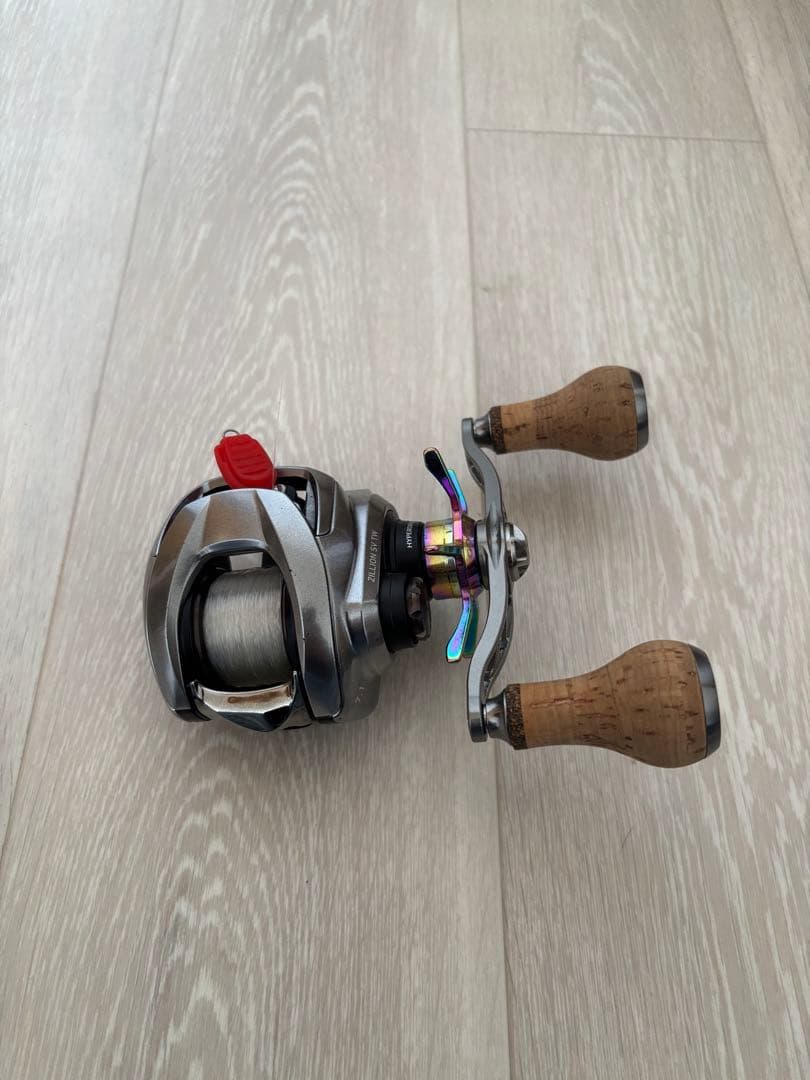 ダイワ 21 ジリオン1000H SVTW ベイトリール　バス釣り