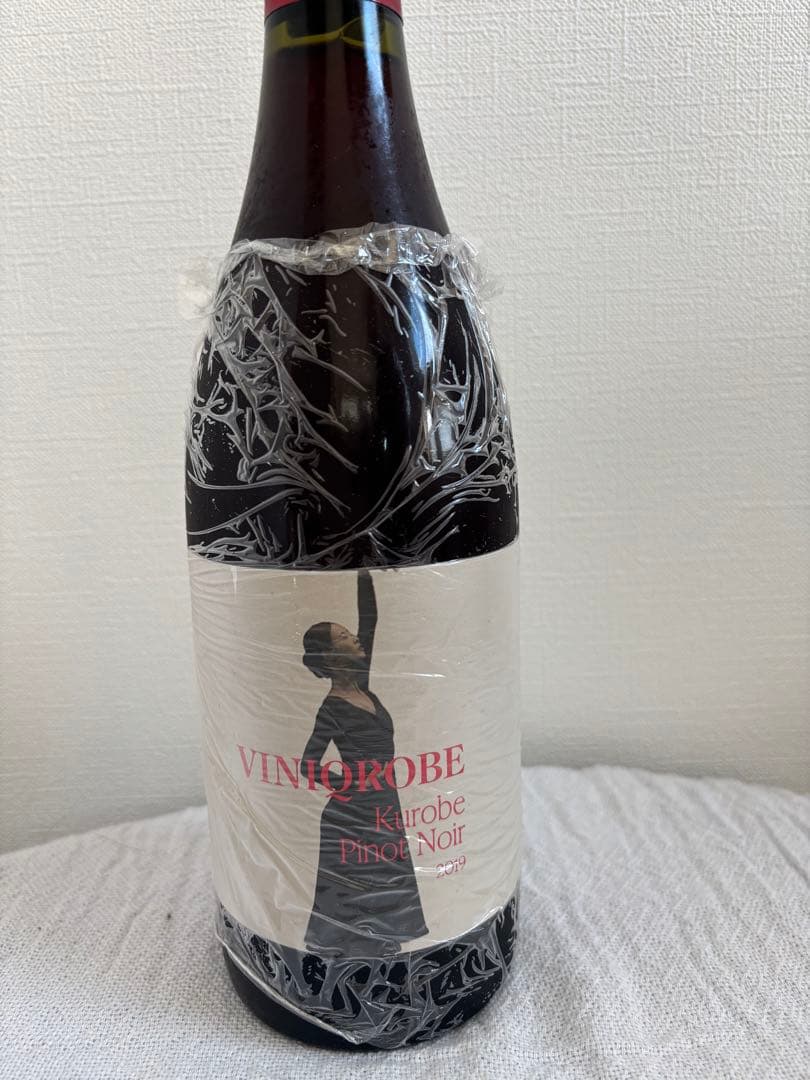 VINIQROBEピノ・ノワール 2019 750ml