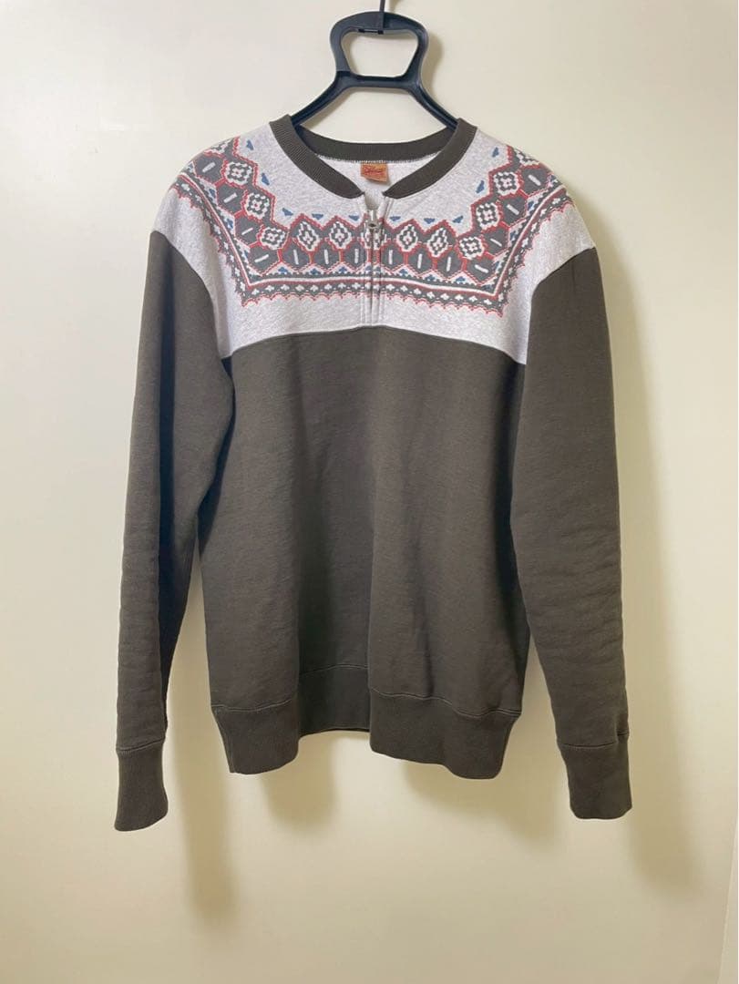 美品　DELUXEWARE ハーフジップスウェット　雪柄　XL