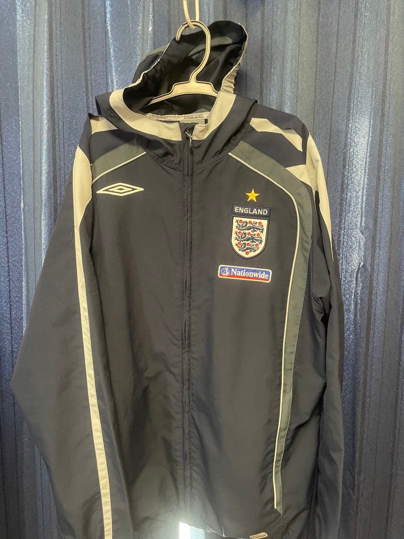 Umbro イングランド代表 ナイロンジャケット フード アンブロ ユニフォーム