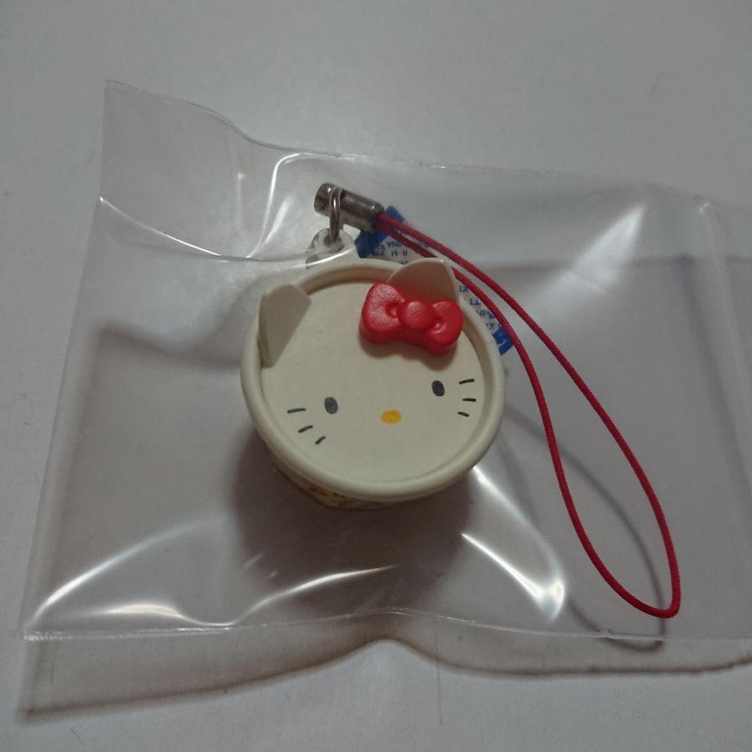 ハローキティ 駄菓子マスコット ヨーグルト チョコ アイス もち リーメント