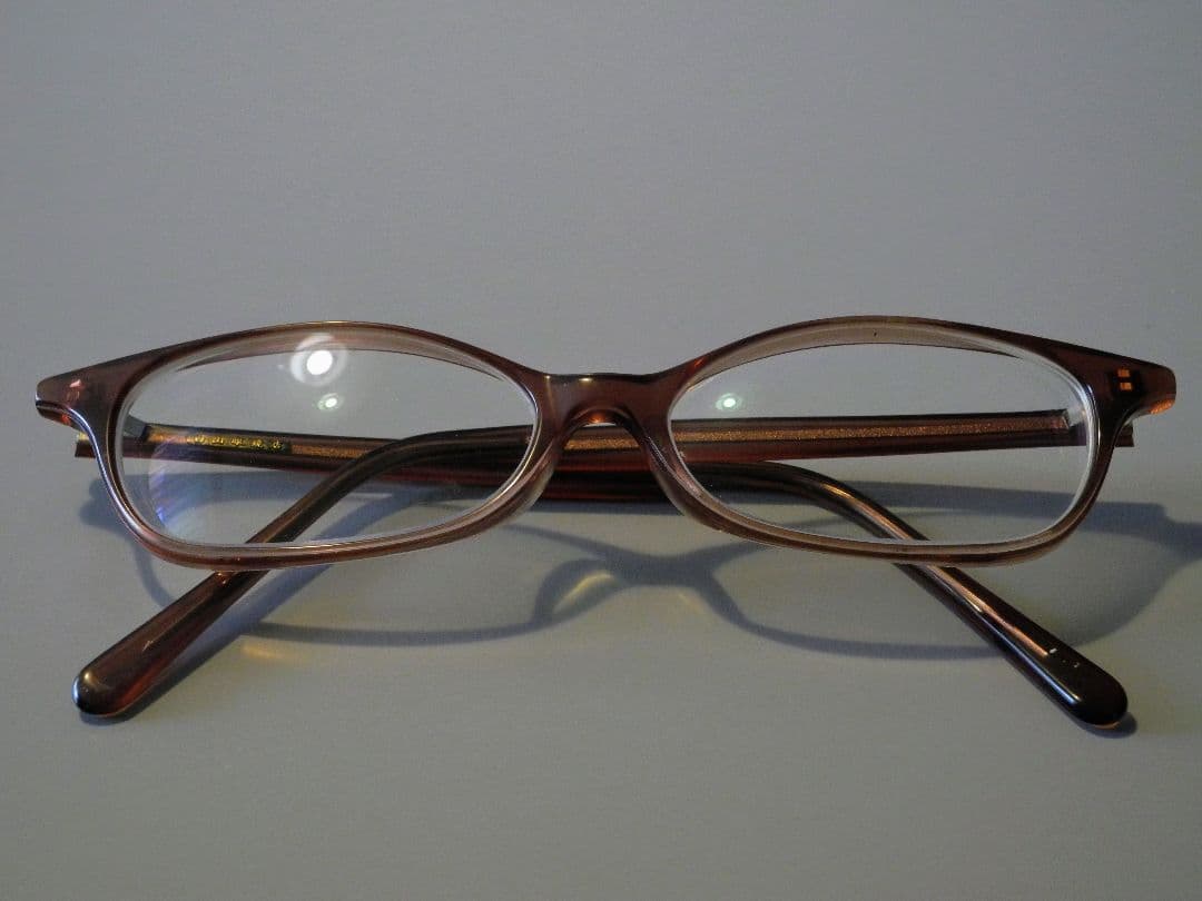 白山眼鏡店　茶