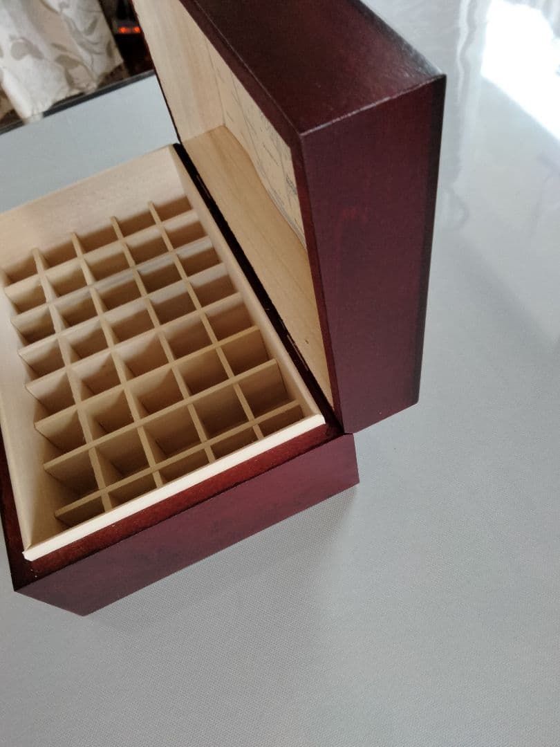 木箱■プロフェッショナル・ボックス■フラワーエッセンス収納箱■新品・未使用品