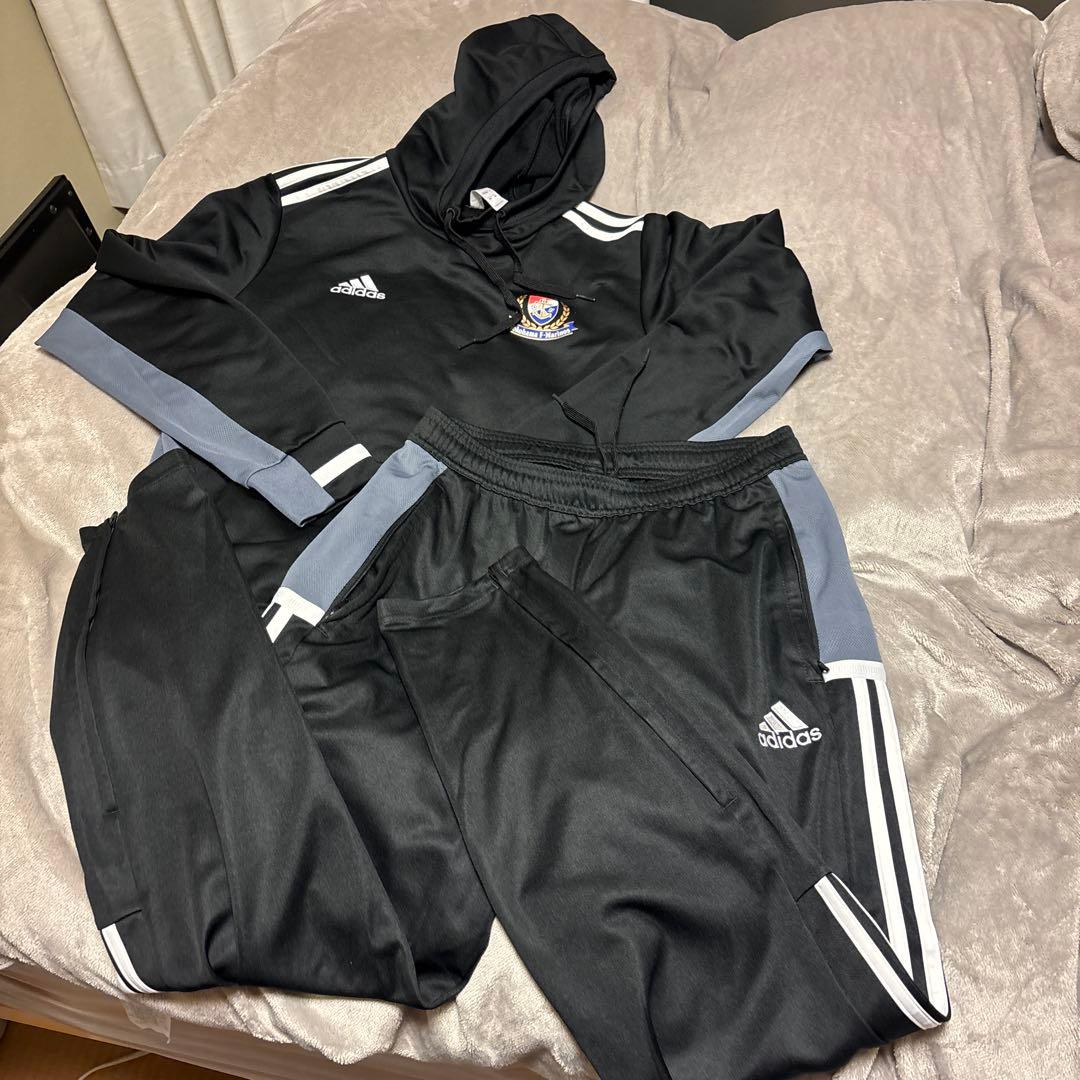 横浜Fマリノス　移動着