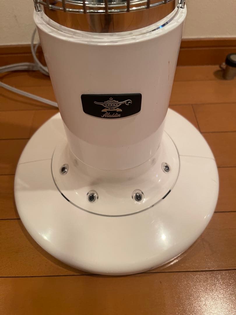 Aladdin 遠赤グラファイトヒーター　CAH-1G9Bホワイト 2021年製