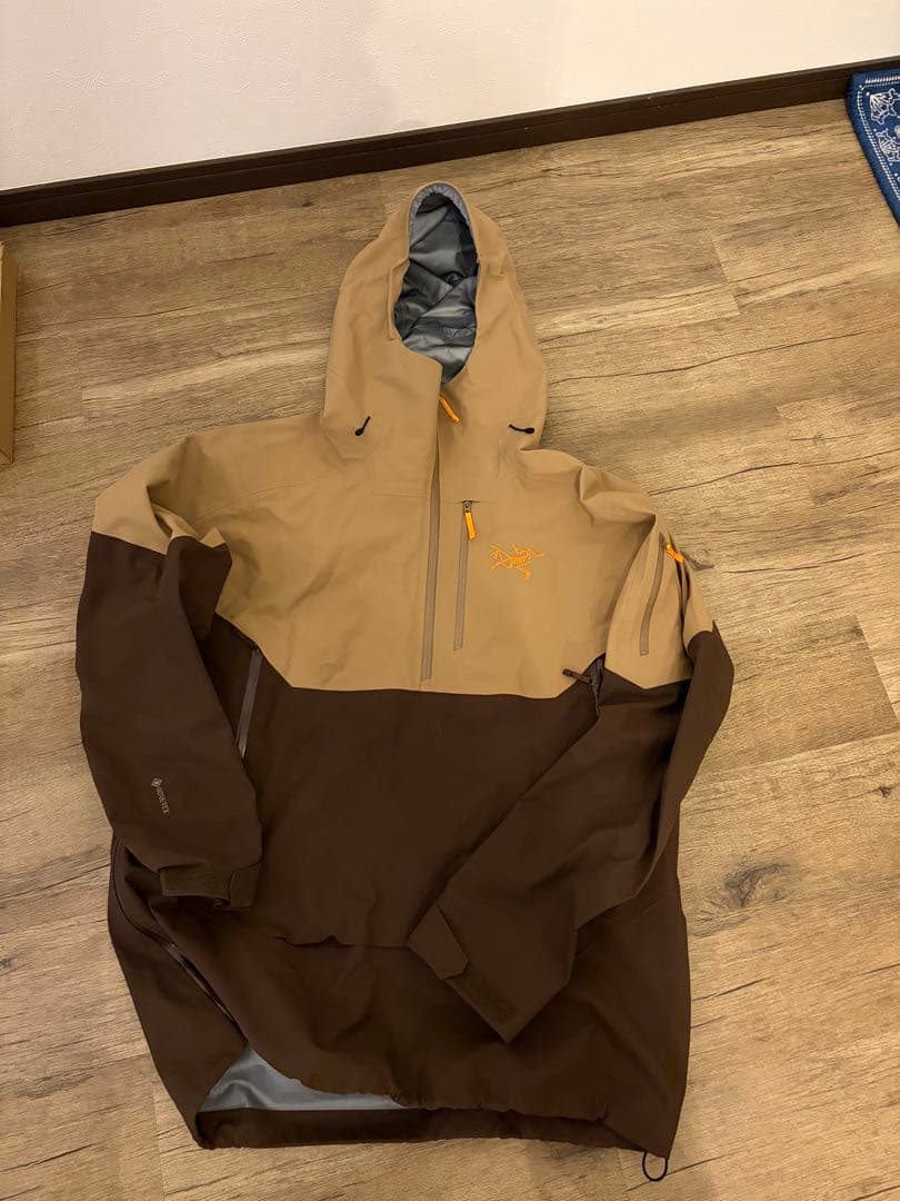 Arc'teryx GORE-TEX スノーボードウェア　セイバーアノラック