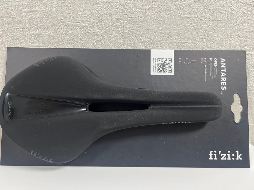 【新品未使用】fi'zi:k ANTARES R1 OPEN カーボンレール