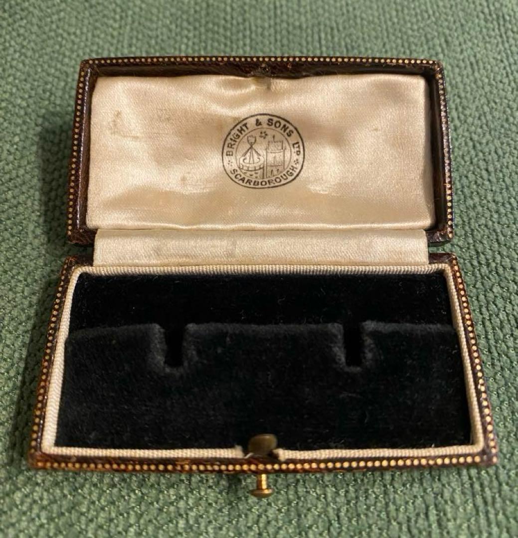 【コネちゃん☺️】アンティーク・イヤリング・ケース②⑦2点