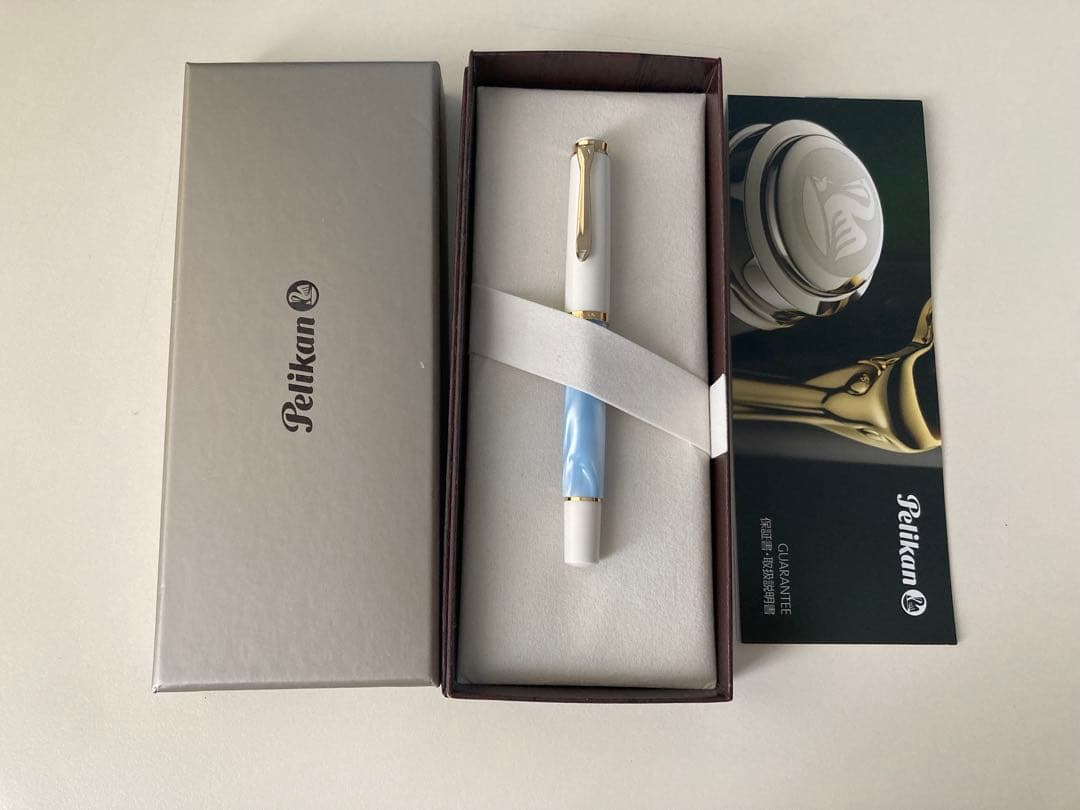 Pelikan M200 パステルブルー　Fニブ