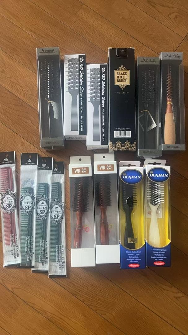 新品未使用品　理美容師ブラシまとめ　14本