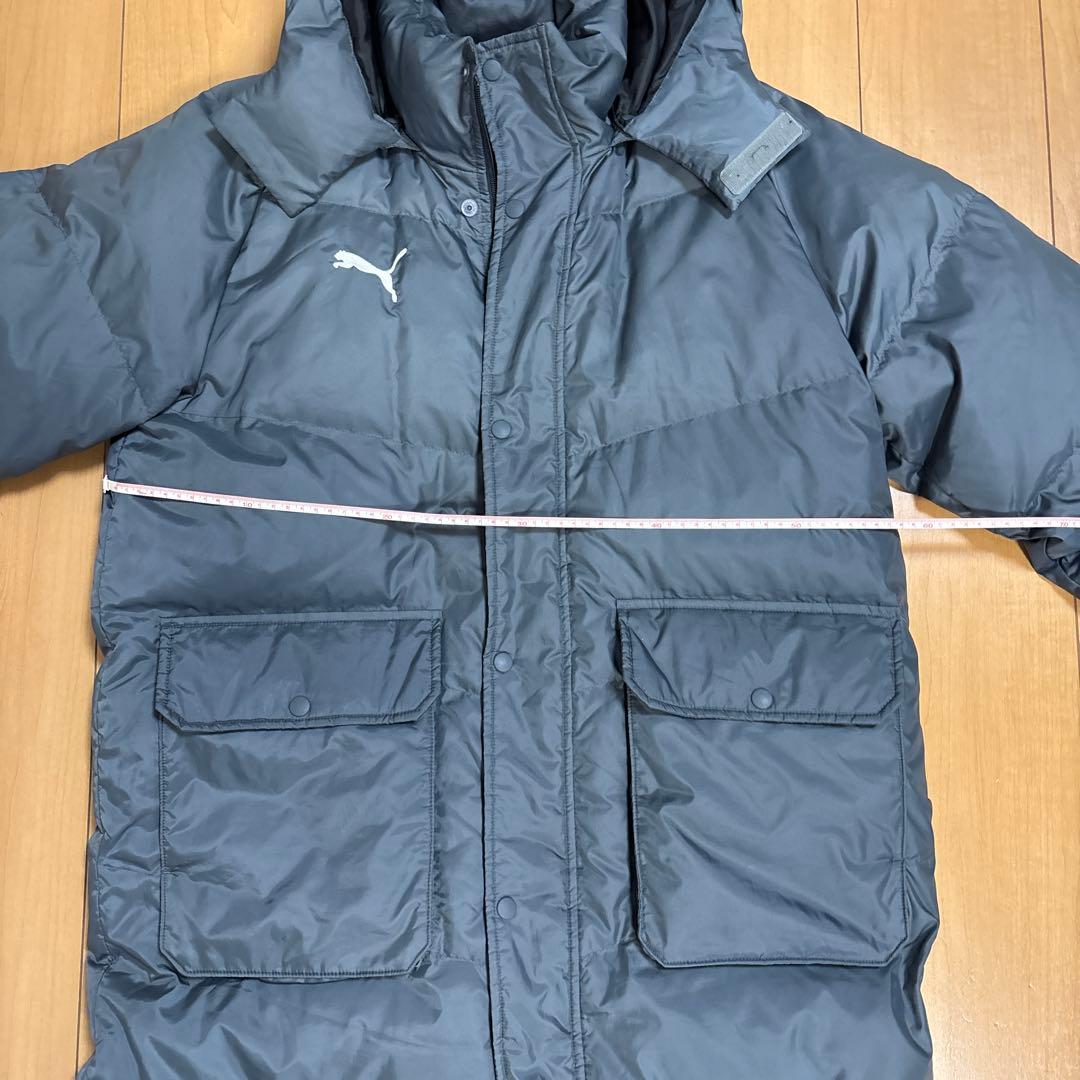PUMAサッカーベンチコート〔メンズL〕