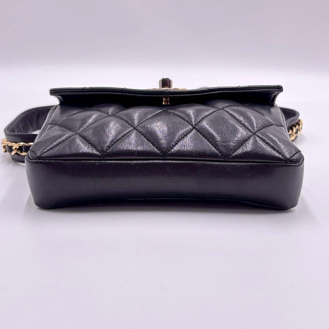 CHANEL シャネル ウエストバッグ マトラッセ ラムスキン ココマーク