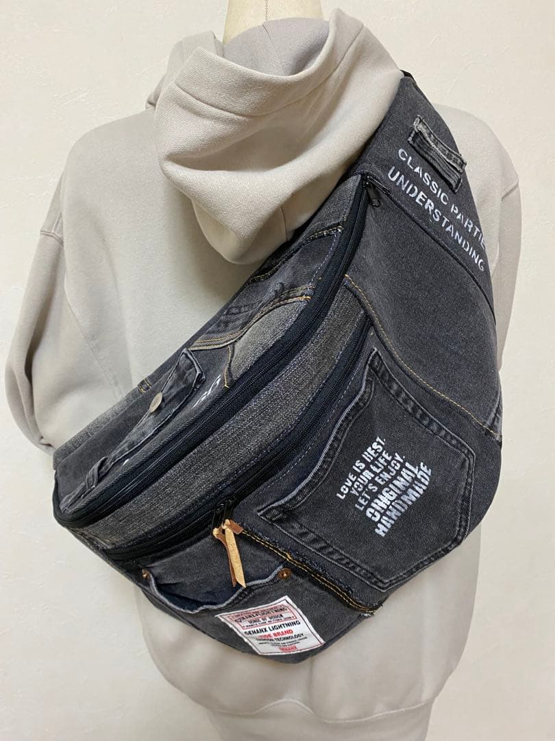 @902【匿名発送】リメイクデニム×ボディーバック★メガサイズ