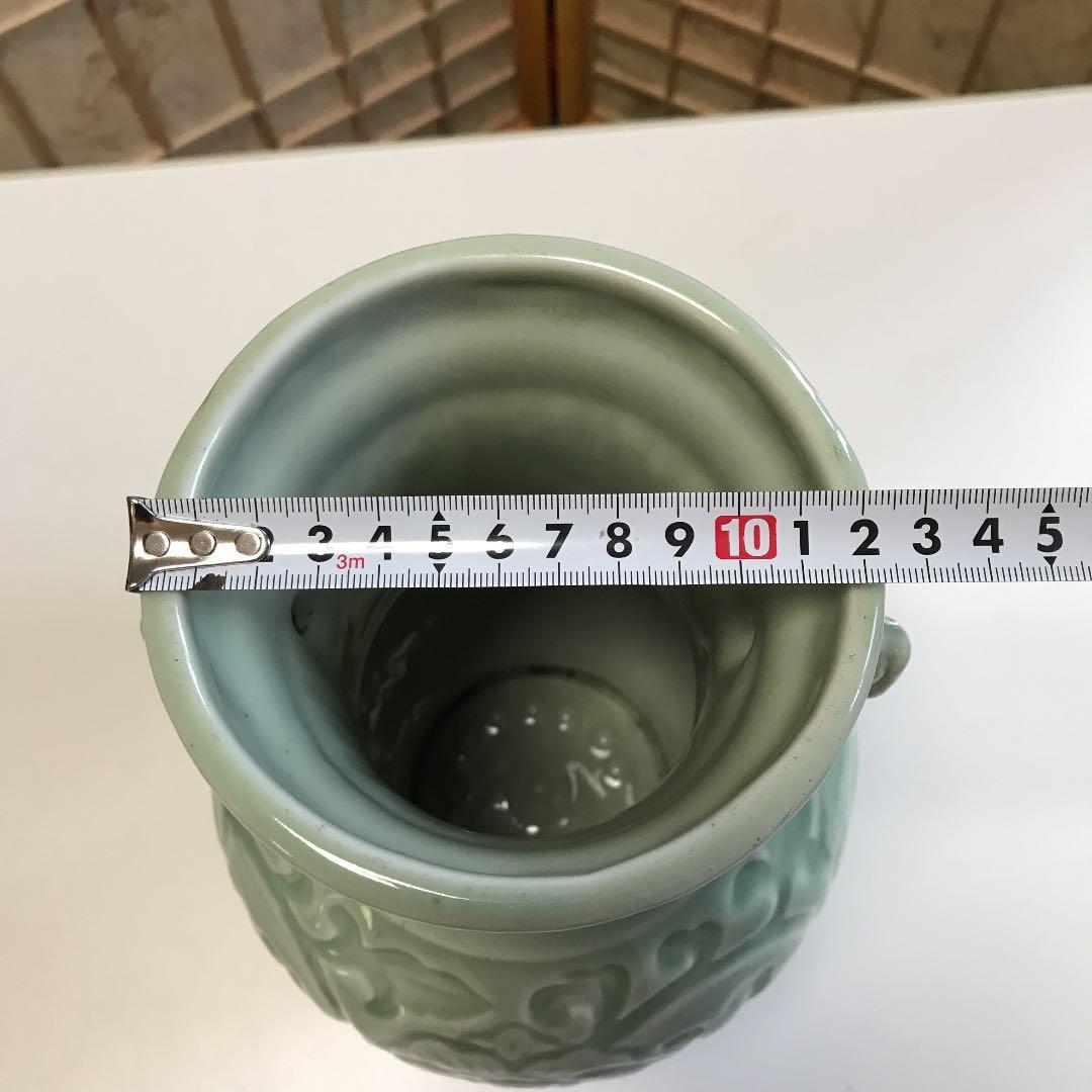 中国花瓶　中国美術 古美術　青瓷 陽刻花紋　龍泉窯 花瓶 美術品 骨董品