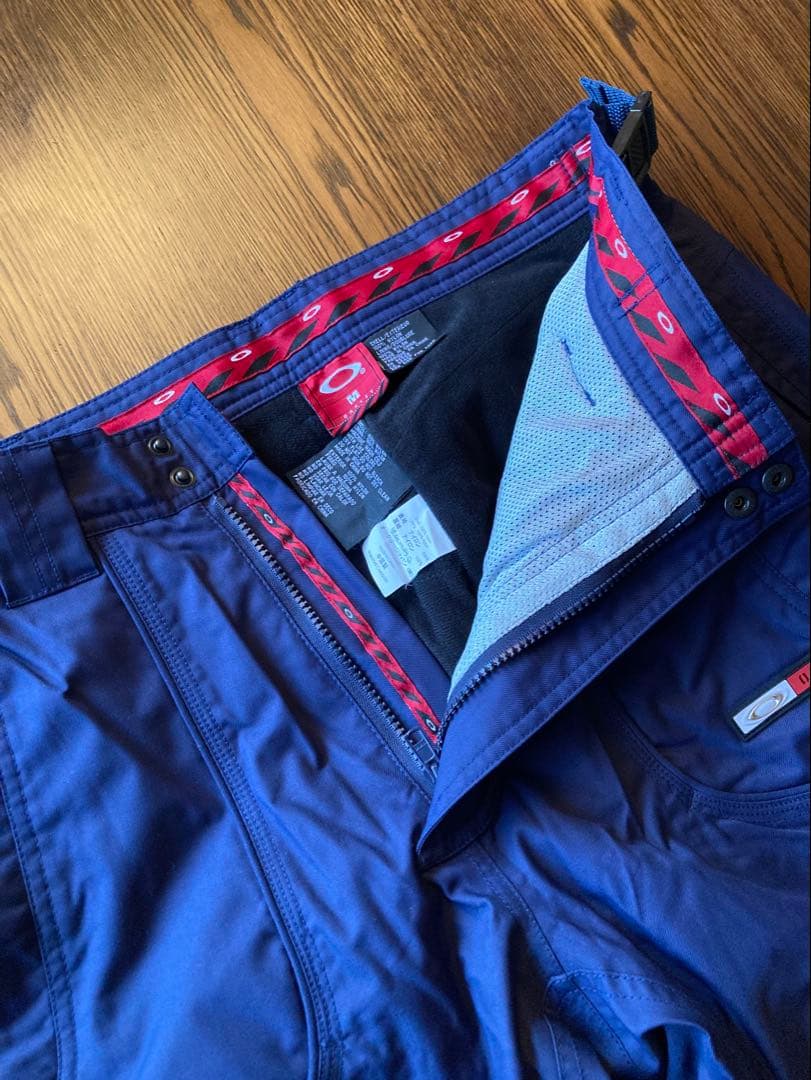 新品タグ付 OAKLEY オークリー スキー・スノーボードウェア パンツ 極寒可