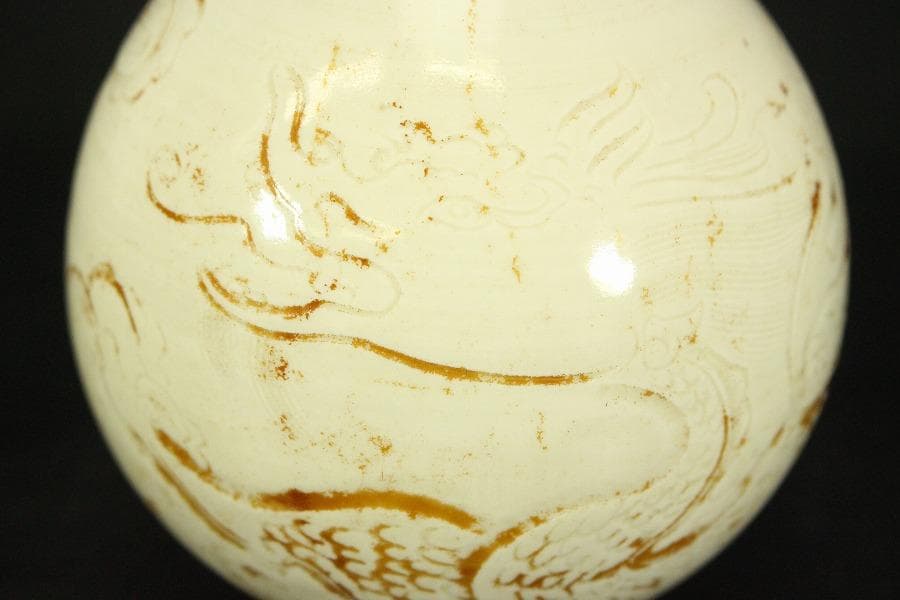 中国美術 白磁 刻龍紋 瓶 高17.5cm(HA434)