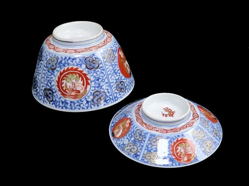 大聖寺伊万里　染錦　鳳凰に唐人　唐草の図　蓋茶碗　２客　A121AS-fbmj
