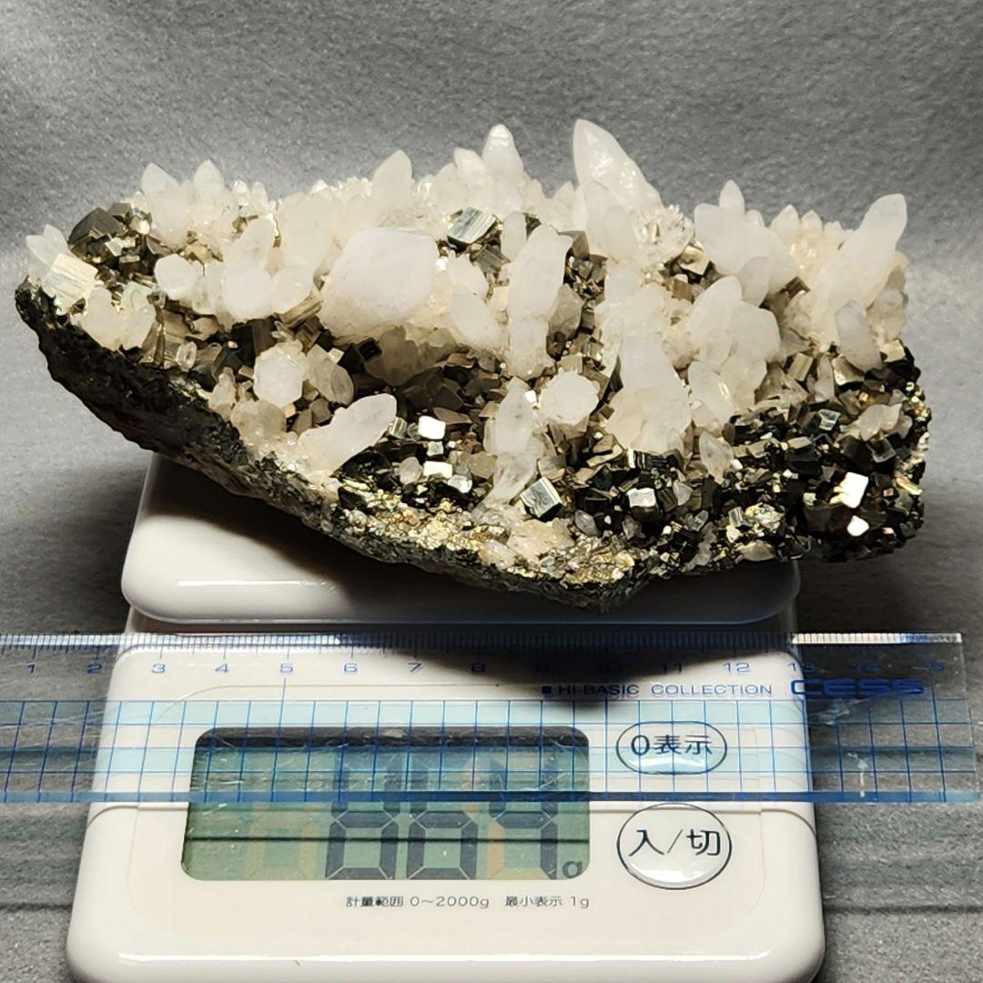 美品✨クォーツ＆パイライト 母岩付き クラスター(大)