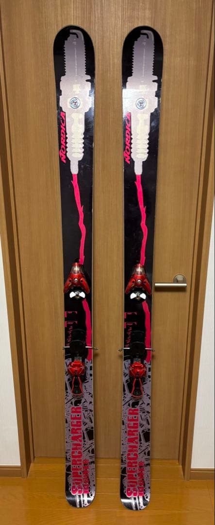 極太スキー　Nordica Supercharger 185cm