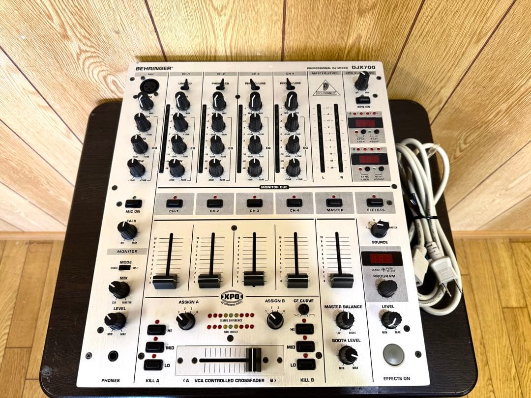 BEHRINGER DJミキサー DJX700 PRO MIXER