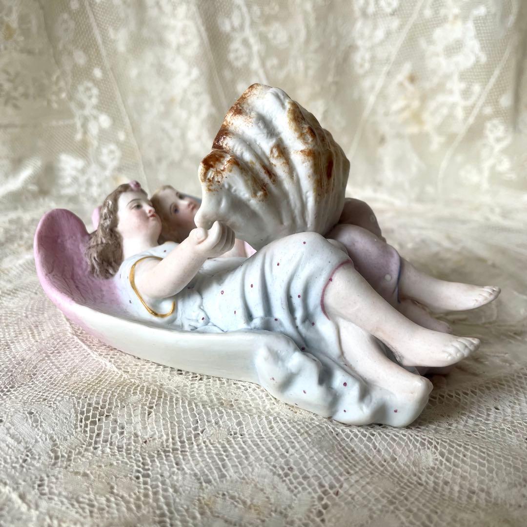 二人の天使の聖水盤　ビスク　フランスアンティーク　ブルーとピンク　エンジェル