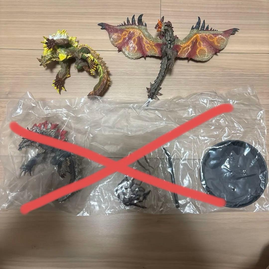 モンスターハンター ジンオウガ亜種、金雷公ジンオウガ、黒炎王リオレウス