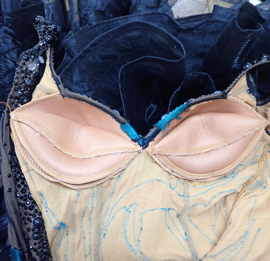 Y5420★定30万★SM【ABRAHAM MARTINEZ】ラテンドレス★社交