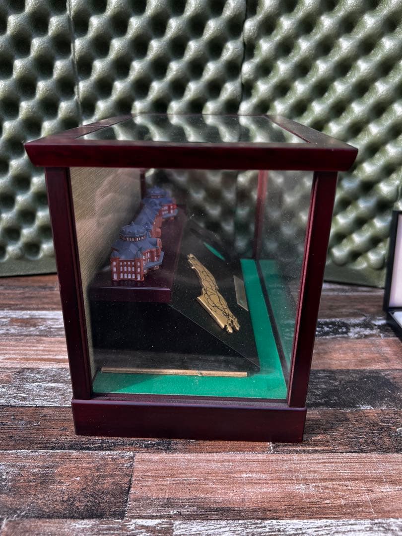 鉄道模型JR東日本 退職記念品 東京駅模型 懐中時計 ガラスケース付　非売品