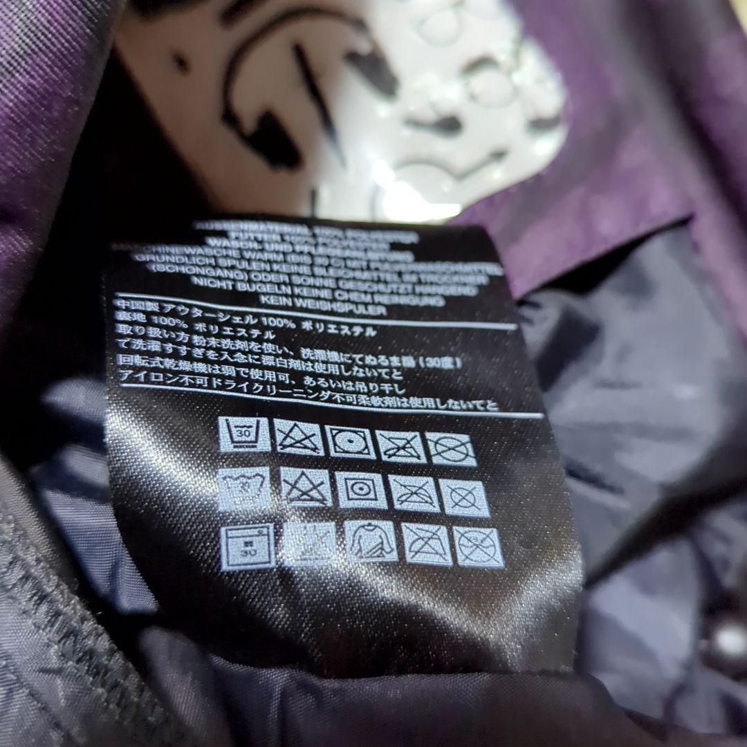 新品 タグ付　ROME SDS 　上　スノボー　スキー　ウェア　フード　柄