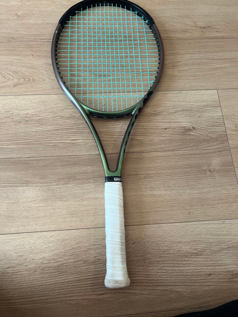 ラケット(硬式用) Wilson Blade100 V8