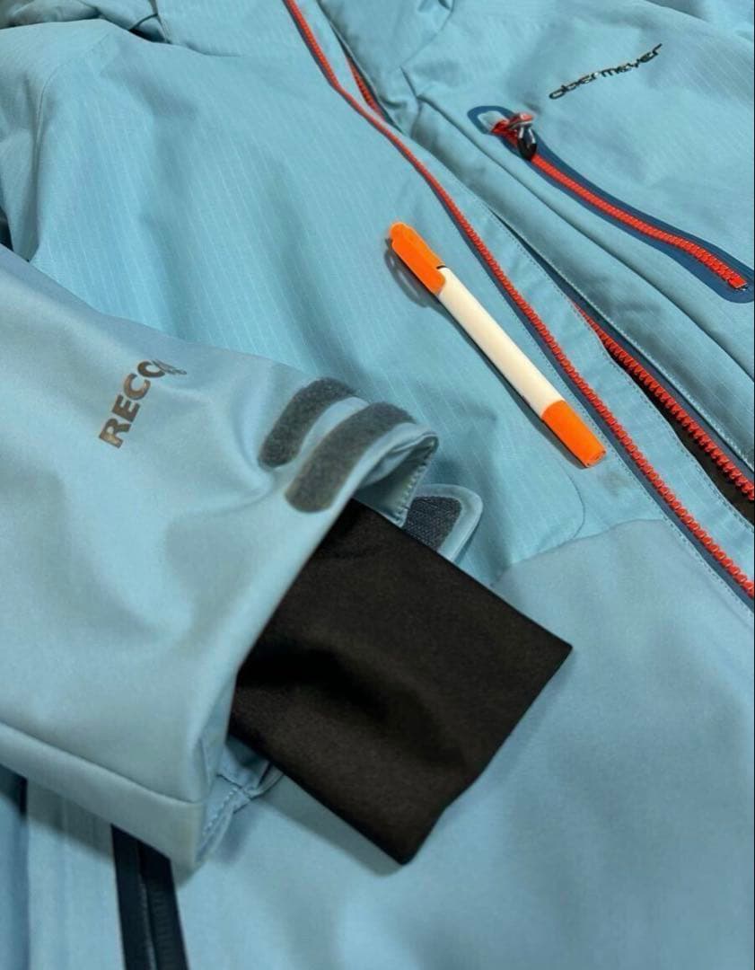 Obermeyer (オバマイヤー )スキージャケット、(SALOMON)