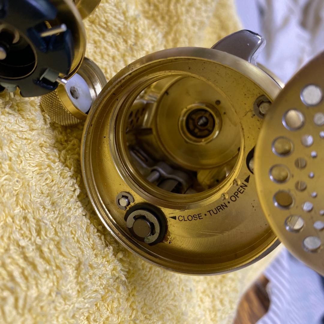 シマノ　04 カルカッタコンクエスト　50 中古品 最終値引き