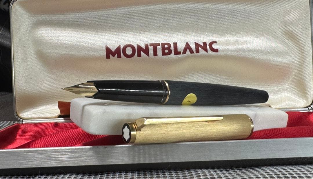 【新品未使用】モンブランNo224 万年筆（高級ケース付き）