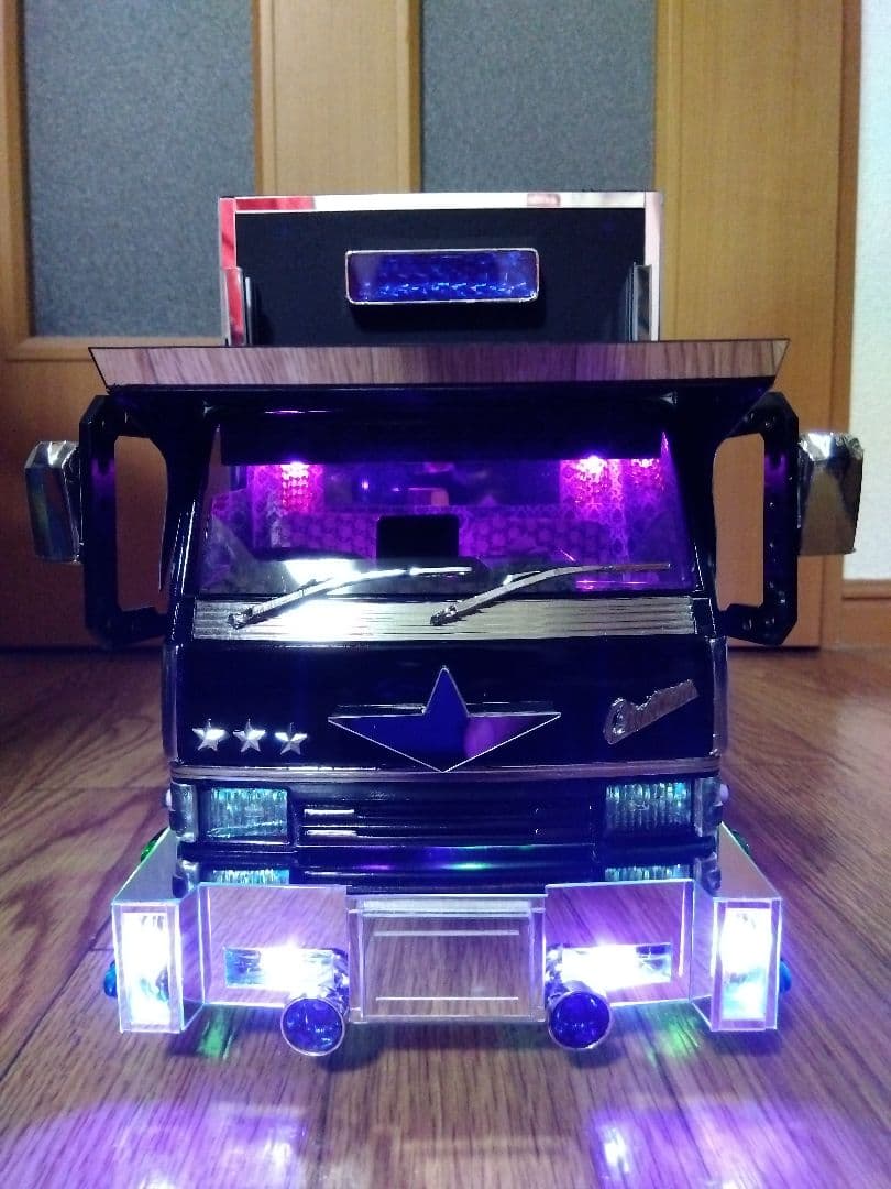 （梨くんさん専用）ムネトラ模型　カクキャンターデコトララジコン